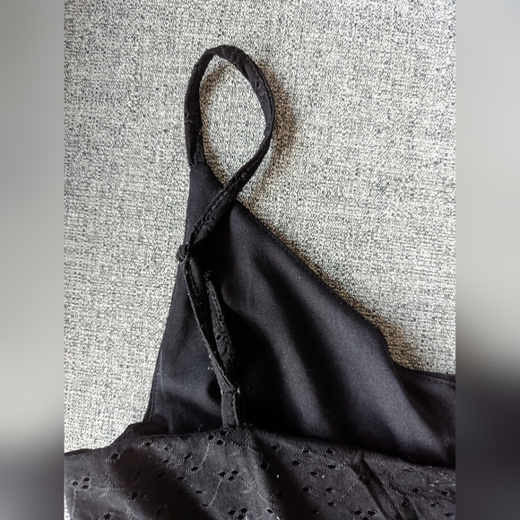 Black romper - Picture 6 of 10